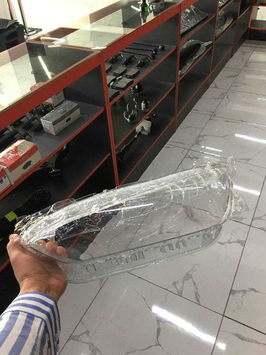 Стекло фар BYD E2 левый