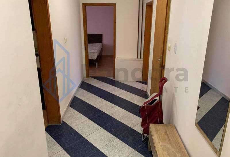 Дава се под наем Тристаен апартамент в София, Център - 84 кв.м за 480 € - Снимка #5