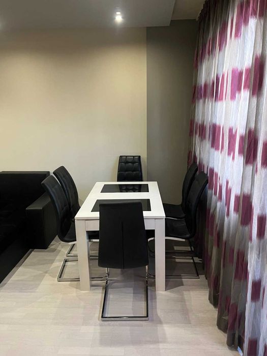 Продава се Тристаен апартамент в Варна, Младост 1 - 74 кв.м за 1933 €/кв.м - Снимка #1