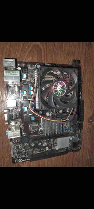 Материнская плата с процесором и озу