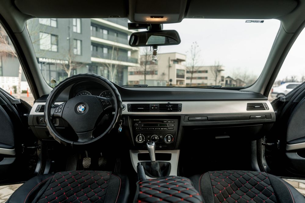 Bmw seria 3 E90 facelift