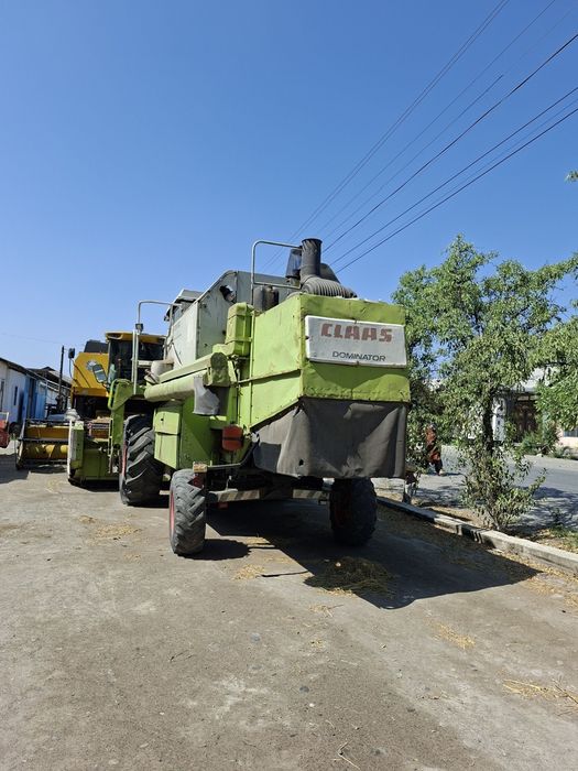 Claas daminator 130