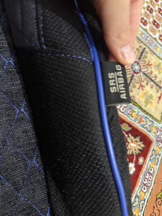 Чехол на седан универсальный