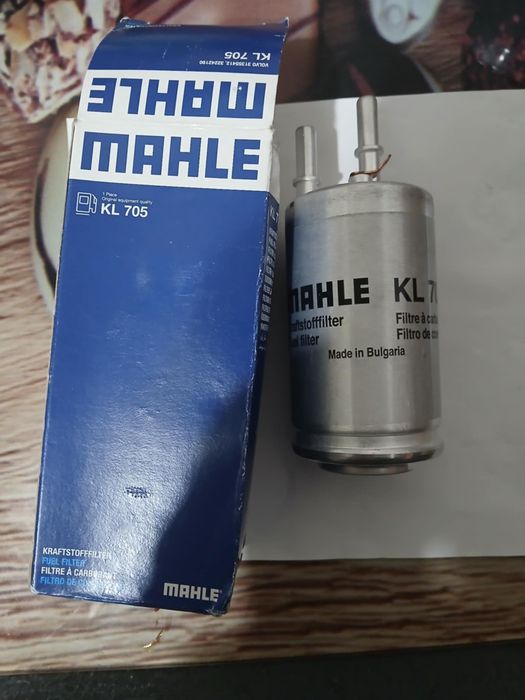 Vând filtru de combustibil KL 705 nou