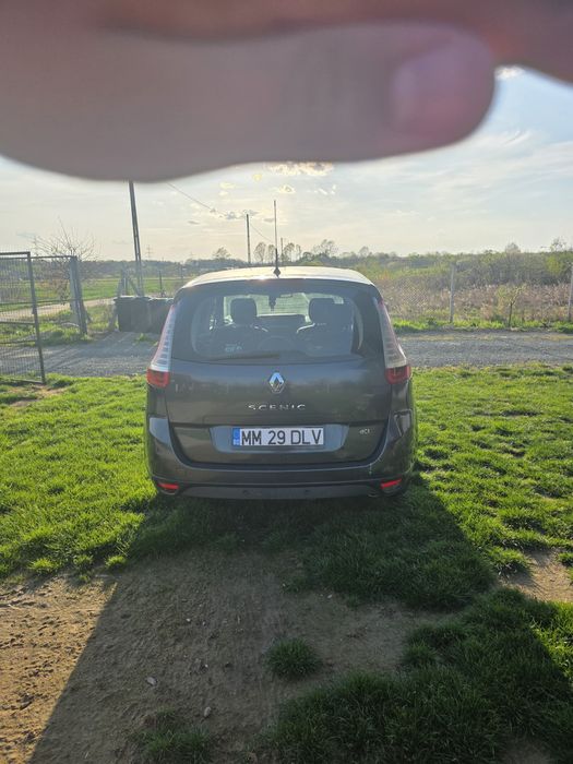 Vând Renault grand scenic 3 cu 7 locuri