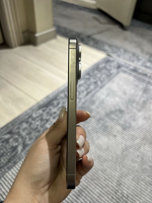 IpHone 15 PRO 256 гб серый