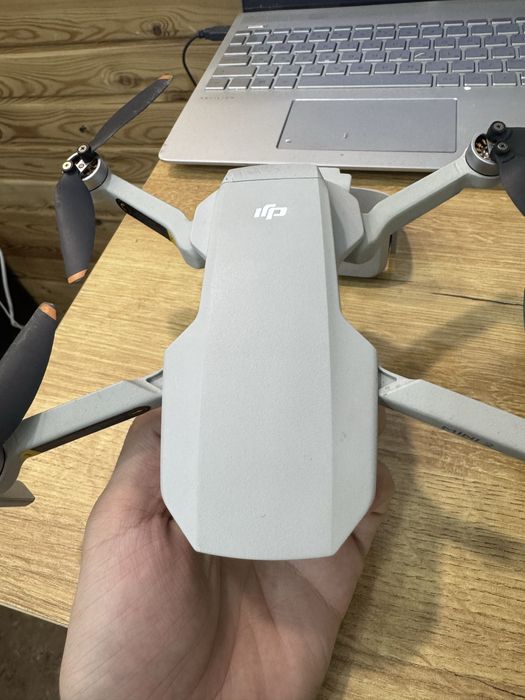 Дрон dji mini 2 в хорошем состоянии