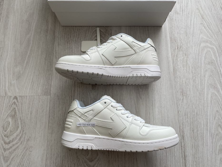 Off-White Out Of Office Animation Stars 42