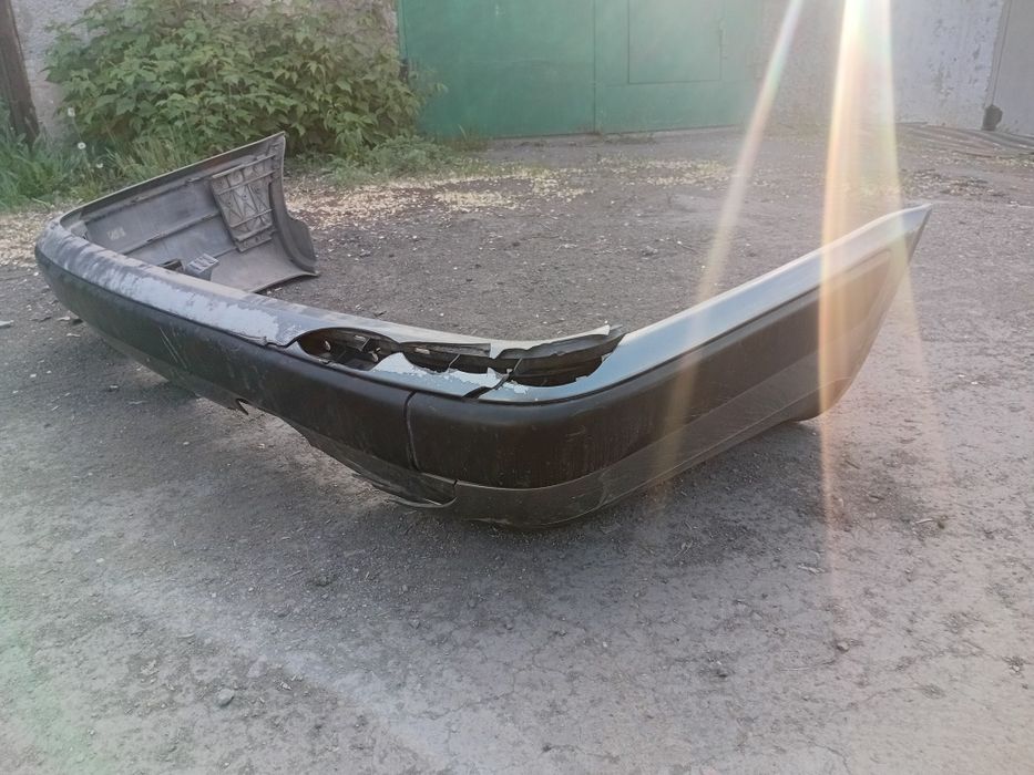 Бампер Ауди 100 с4