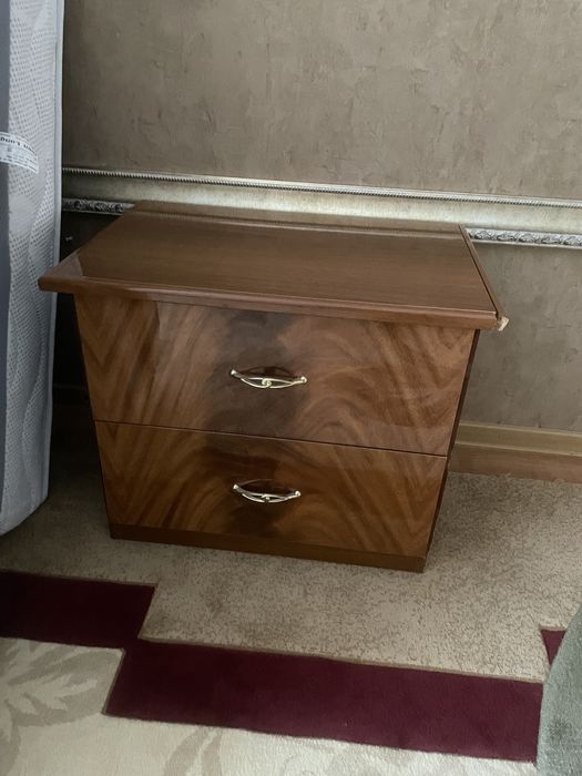 Спальный гарнитур