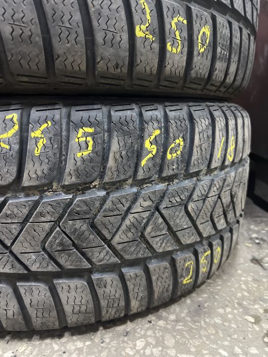 245 40 18 Pirelli Sotto Zero 3 / Vulcanizare Non Stop