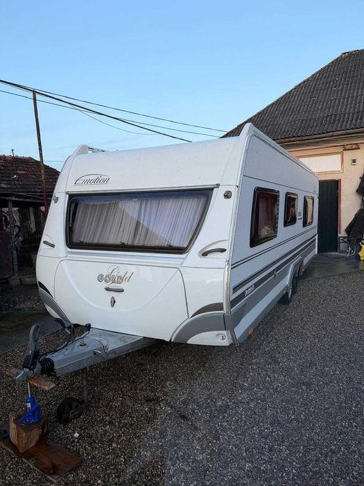 Rulota 2 spatii de dormit 7,2m Baia Mare • OLX.ro