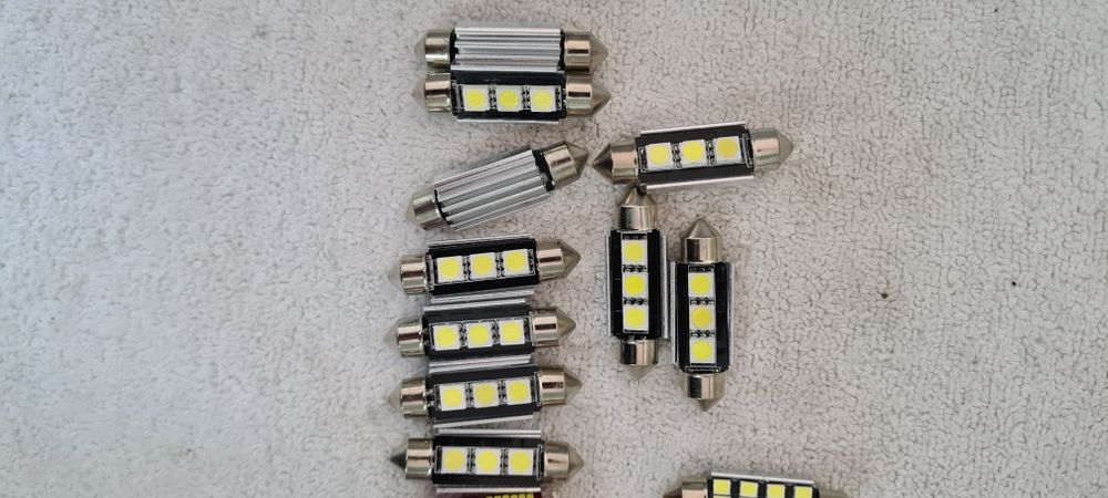Led auto leduri puternice, diverse modele 10-20 lei T10 R5W R10W