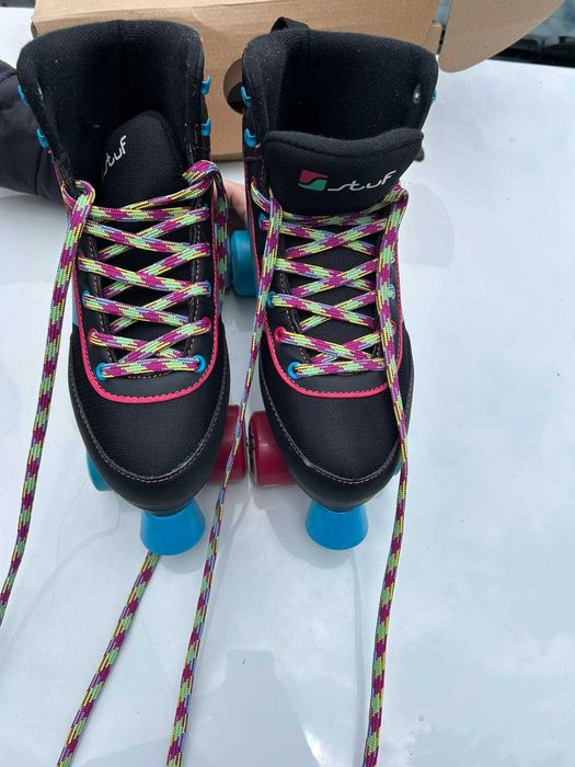 Дамски ролери-Rose Roller Skate