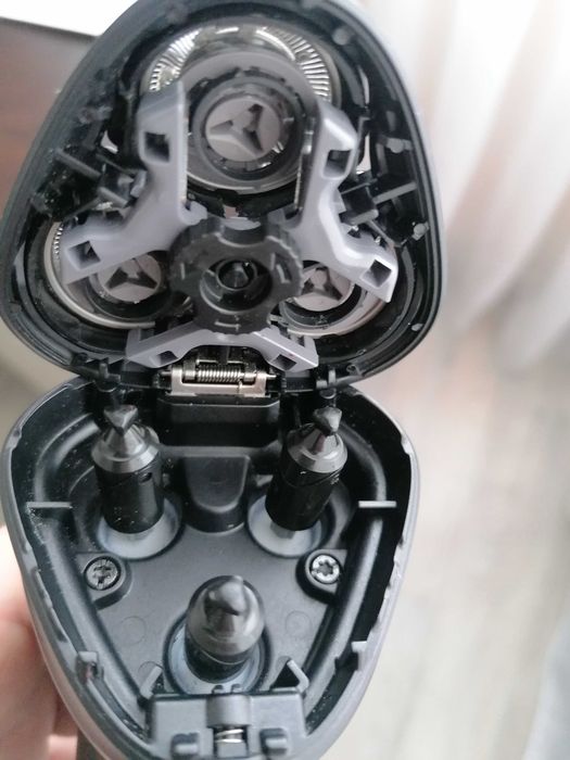 Philips Series 1000 Електрическа самобръсначка