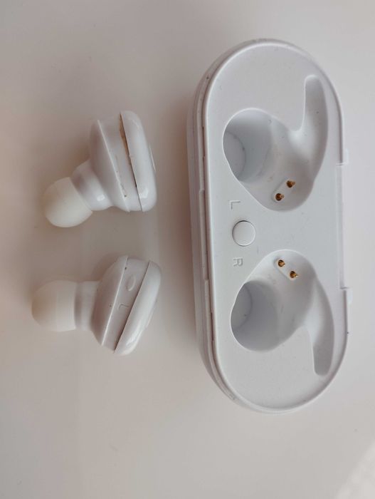 Безжични Bluetooth слушалки