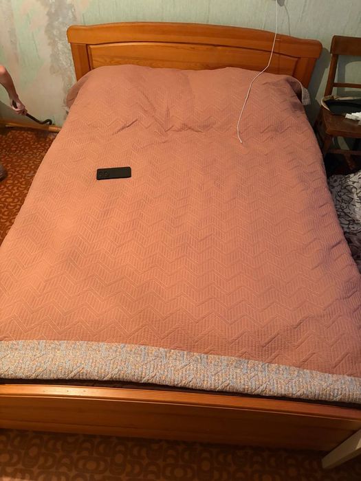 Продам кровать 160×200