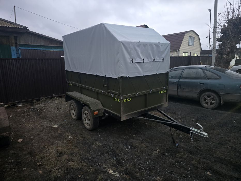 Продам прицеп коневозка