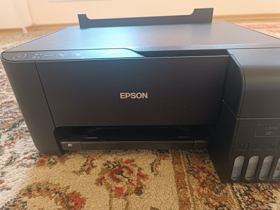 Epson принтер с красками