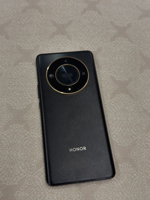 Продаю Honor x9b