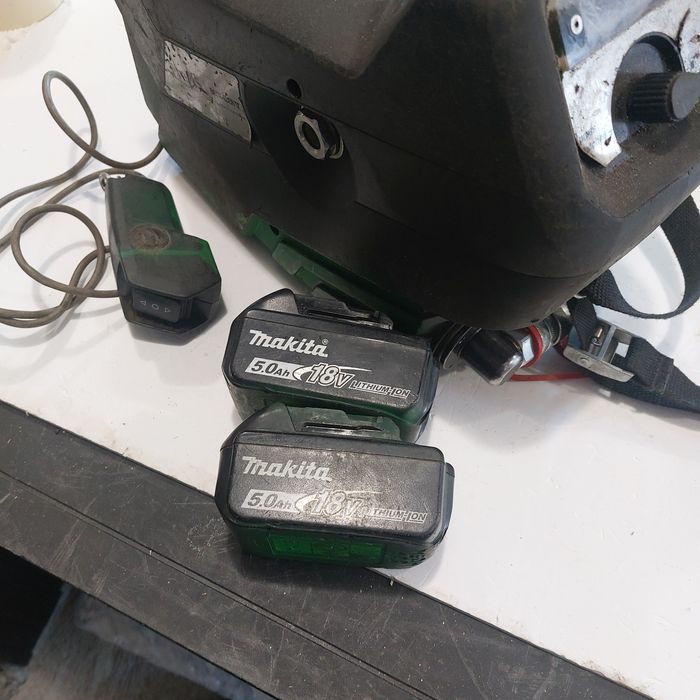 Акумулаторна хидравлична помпа Klauke AHP700L