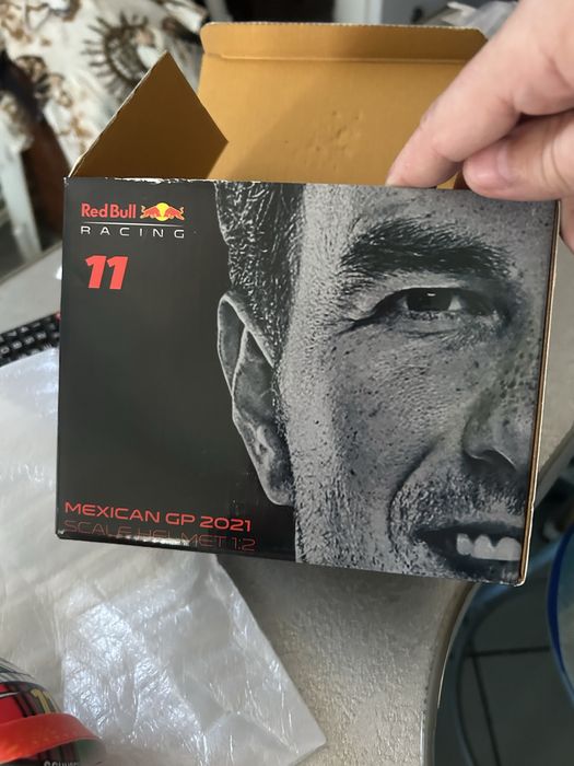 Macheta formula 1 f1 1/18 Casca F1 1/2 Red Bull Honda Minichamps SCHUBERTH