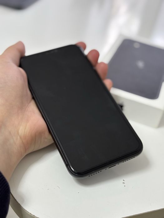 Айфон 11 iPHONE 11 торг есть акб 80