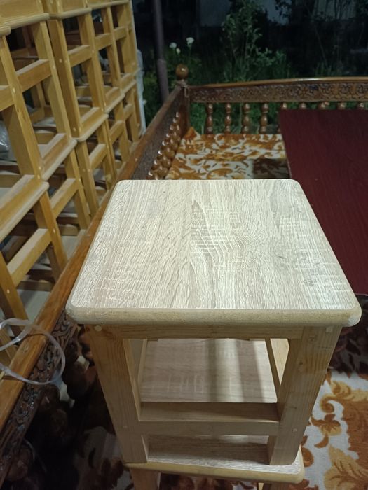 Tubaretka stoli bilan