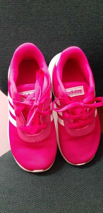 маратонки ADIDAS-Размер 27 FR, UK 91/2 , стелка от ръб до ръб 17.5см