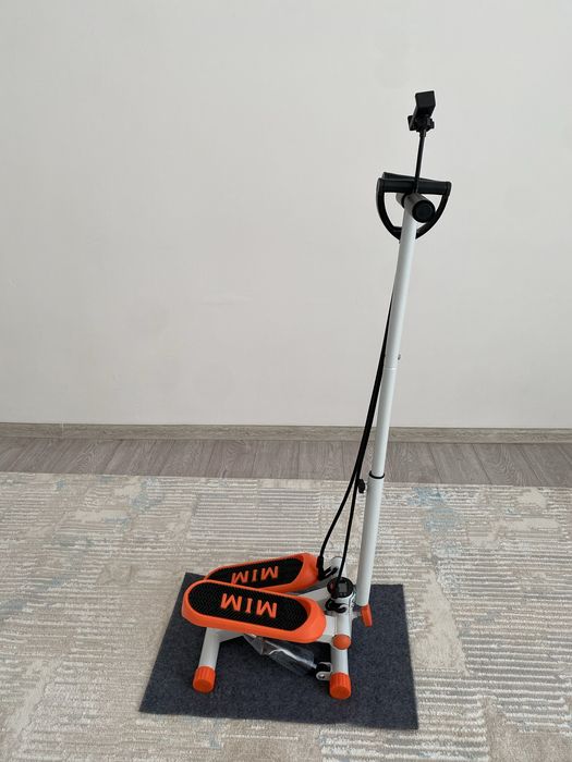 Продаю Степпер тренажер