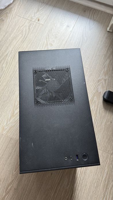 PC Gaming i7 9700K / 64GB / ROG ITX / NZXT / SSD 1.5TB