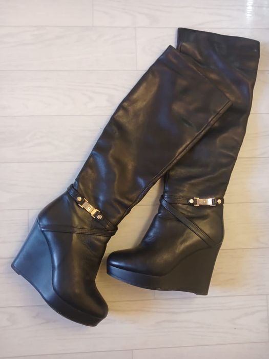 Продам сапоги кожанные