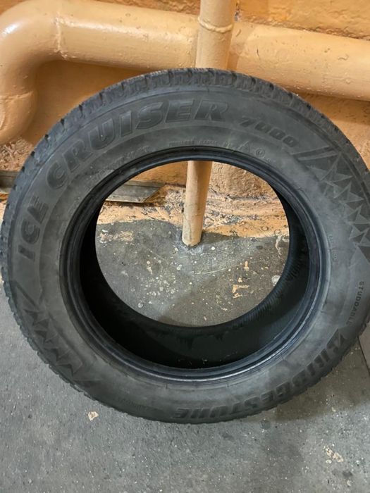 Шины  Bridgestone 225/65/17