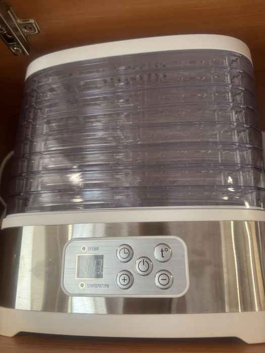 Продам новую сушку для фруктов