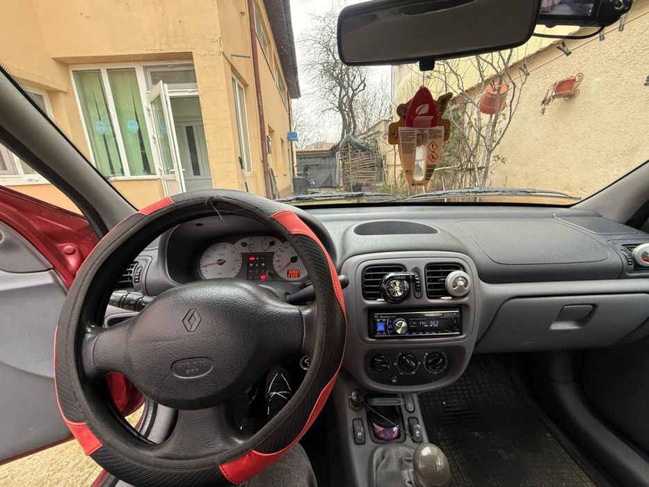 Renault  clio 1.4