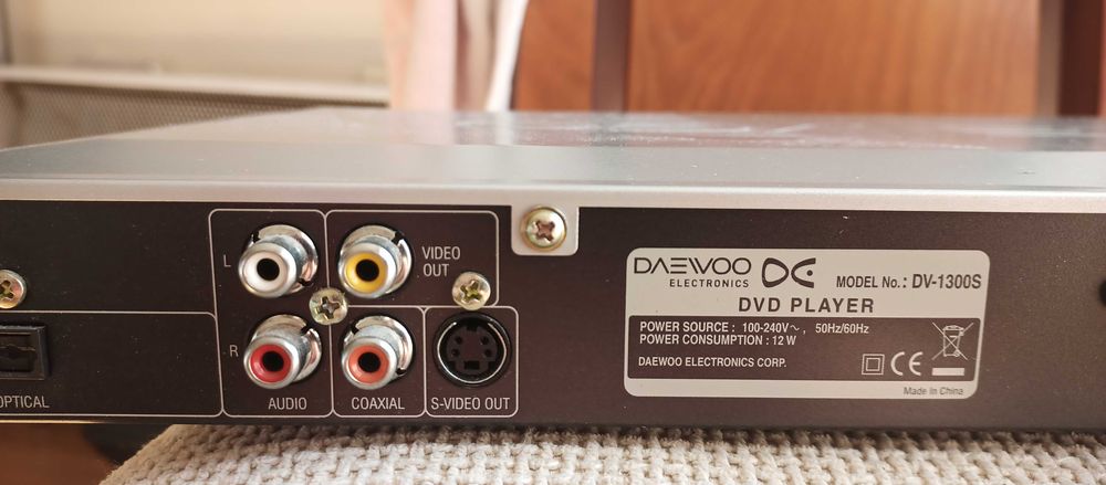 DVD плейър Daewoo DV-1300S – работещ, запазен, караоке