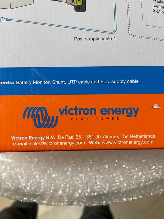 Monitor de baterie Victron Energy BMV-702, negru