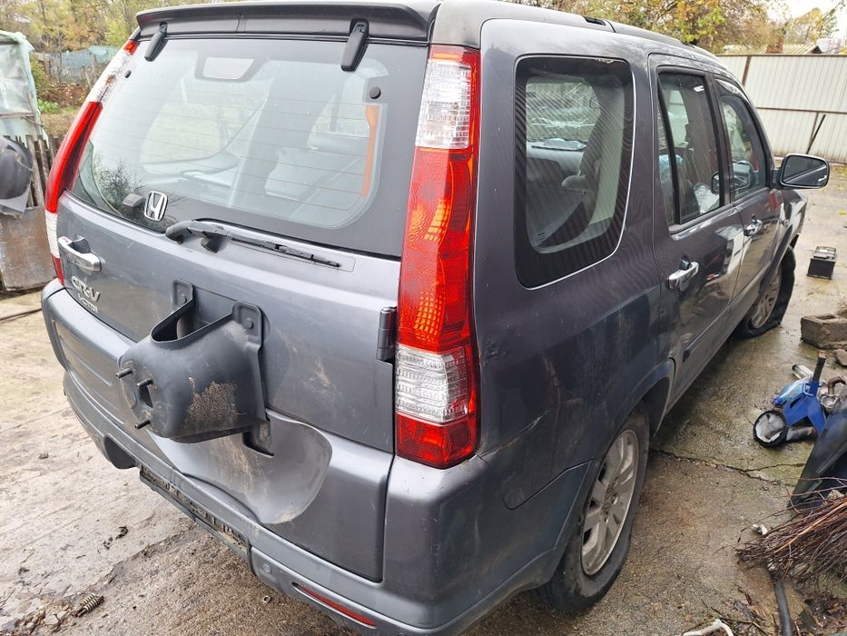 Dezmembrari Honda CRV 2.2 diesel an 2006