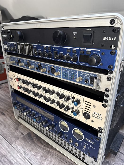 RACK CU RME Fireface 800 , Compresie, Eq….