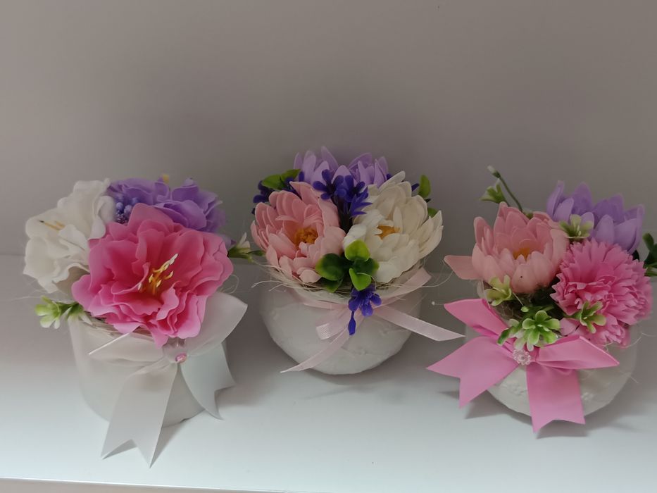 Букети със сапунени цветя