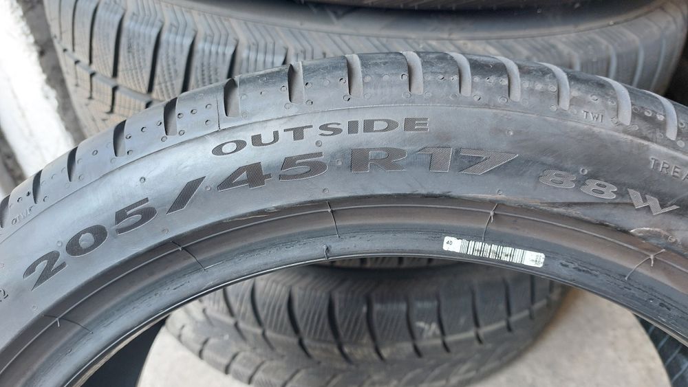 Летни гуми 205/45/17 Pirelli Cinturato P7 2 броя