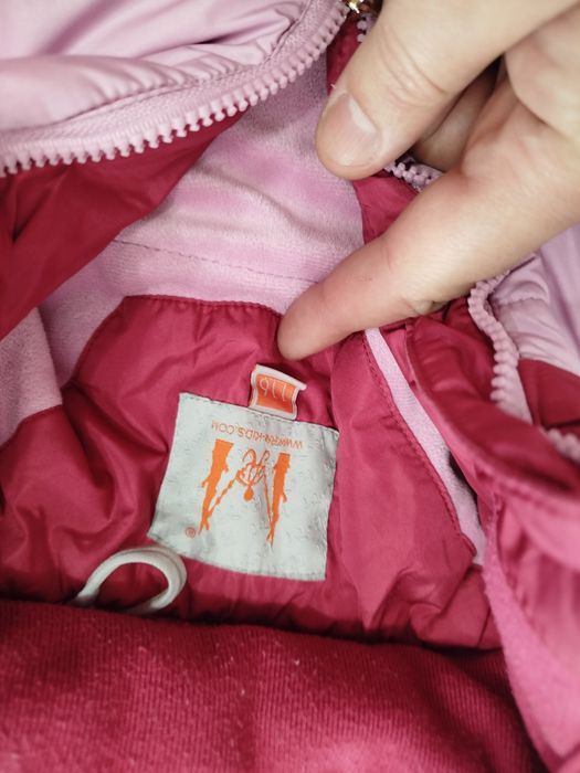 Куртка на девочку