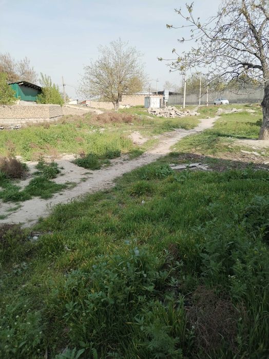 Продается участок (Ховли сотилади). Лучше предложение для инвестиций!