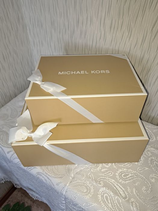 Продам кеды Michael kors