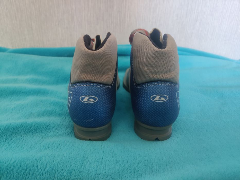 Лыжные ботинки Botas Arena 75