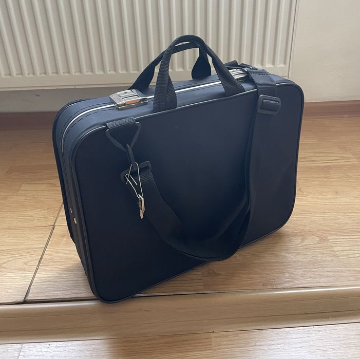 Geanta de voiaj diplomat Adidas cu cheie