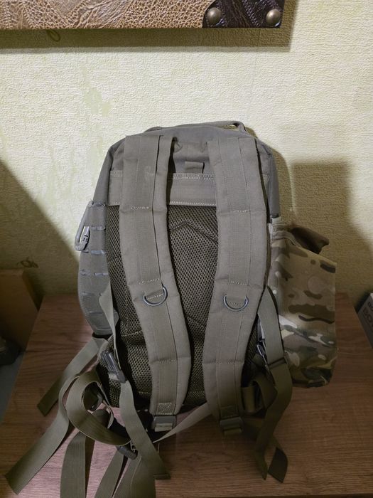 Тактическа раница + Дреболии