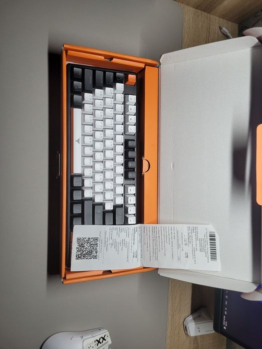 Продам игровую клавиатуру