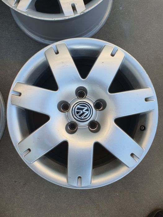 jante Vw pasat originale pe 16 Allroad Fourmotion