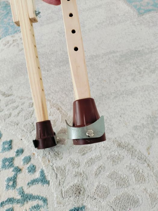 Продам подмыщечные костыли